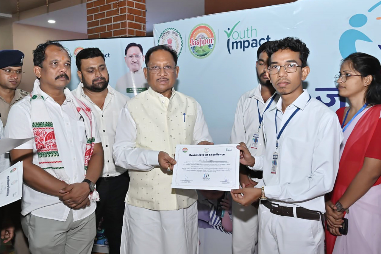 Jash Learn Jashpur CM Vishnu Dev Sai phone based math learning DIET Jashpur Farsabahar education 2026