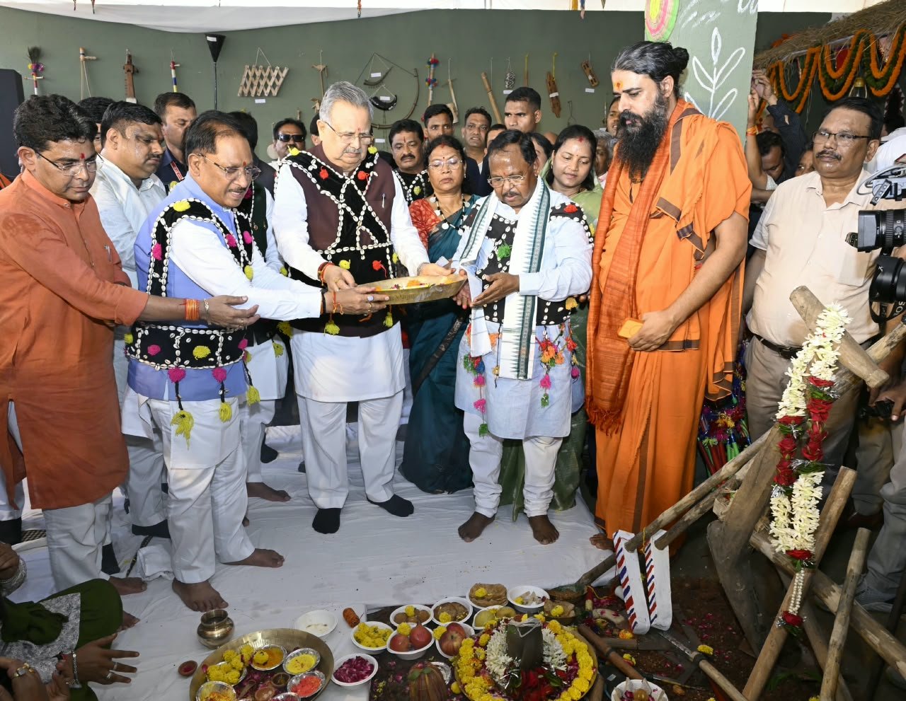 मुख्यमंत्री निवास हरेली तिहार