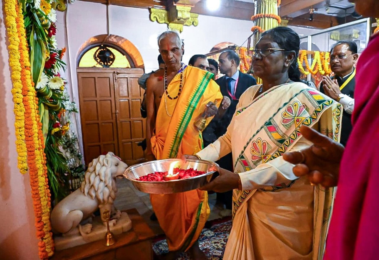 Droupadi Murmu Danteshwari Mandir