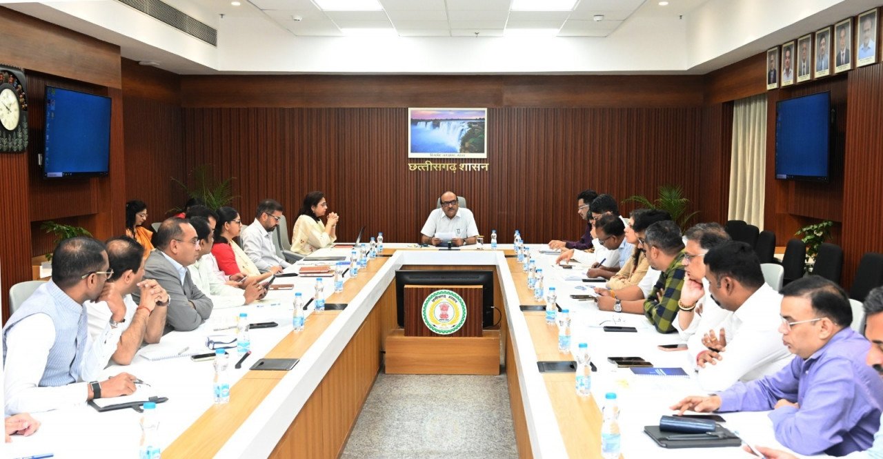 chhattisgarh cm helpline complaints vikas sheel mantralaya